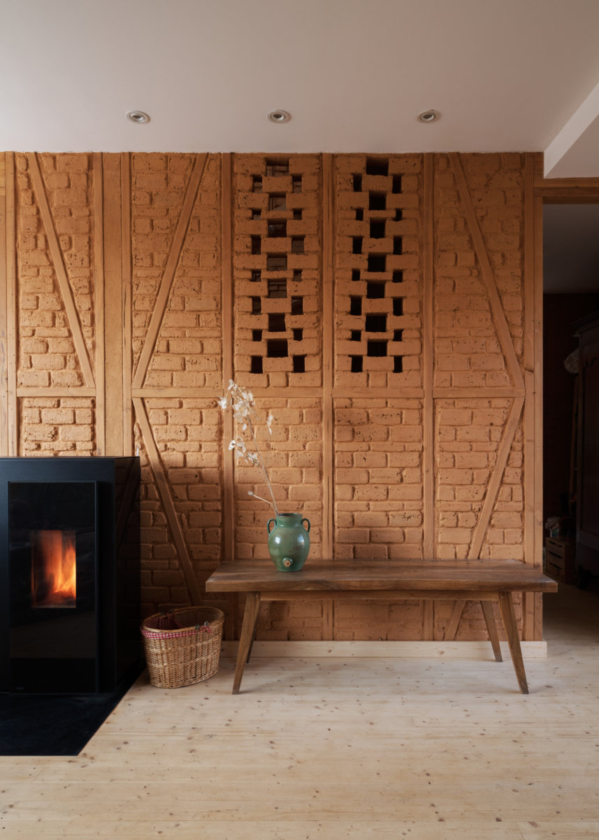 mur mixte, ossature bois, brique d'adobe - habitation à Nozay - atelier Belendant Daubas, architectes